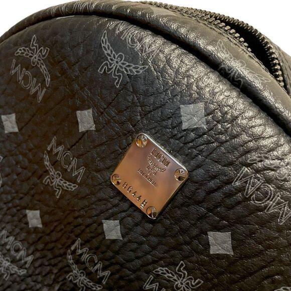 MCM Blk/Gry Monogram Stark Side Studs Backpack in Visetos |Size: 42.5cm| - Picture 12 of 16
